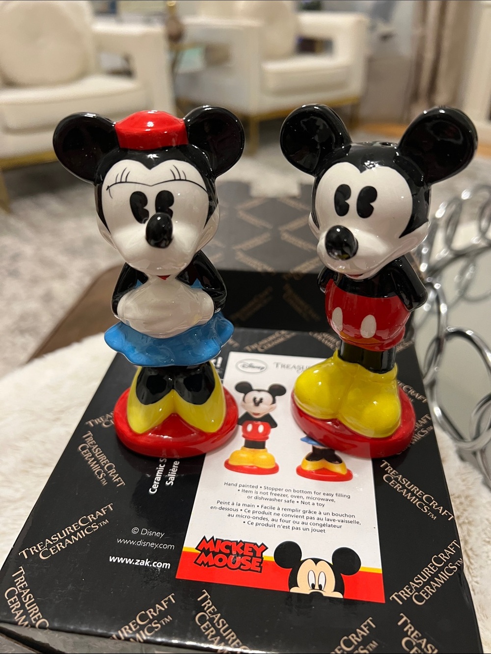 Disney Mickey & Minnie Mouse Salt & Pepper Shaker